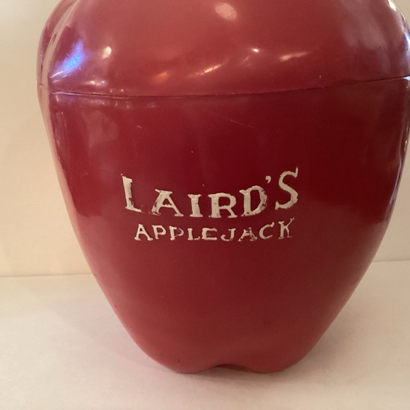 Laird’s Applejack whisky large apple counter display - Picture 2 of 9